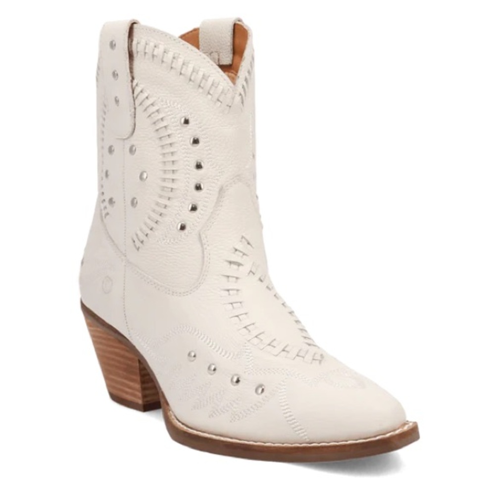 Like New Dingo Leather Boots